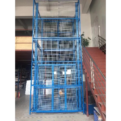 導軌式升降平臺